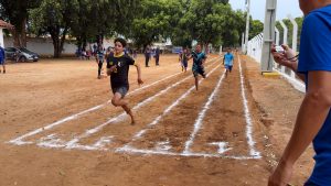 Estudantes disputam vagas para etapa estadual dos Jogos Escolares em Barra do Bugres